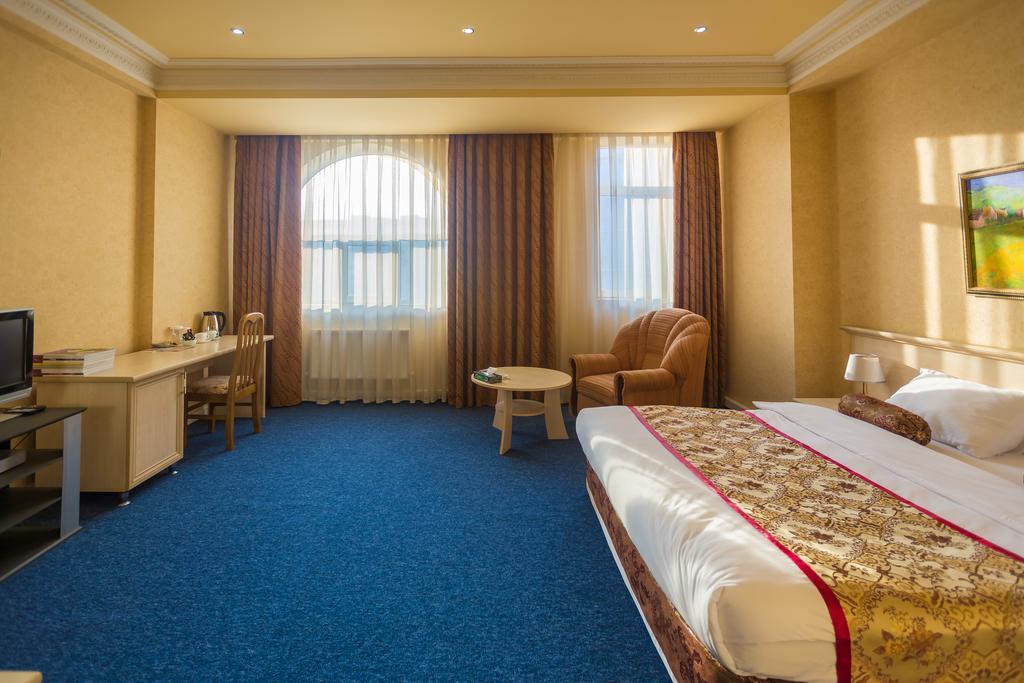 Caspian Palace Hotel باكو المظهر الخارجي الصورة
