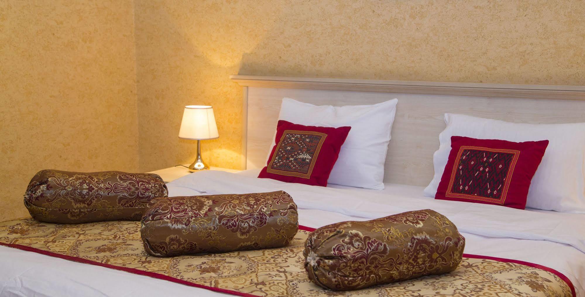 Caspian Palace Hotel باكو المظهر الخارجي الصورة