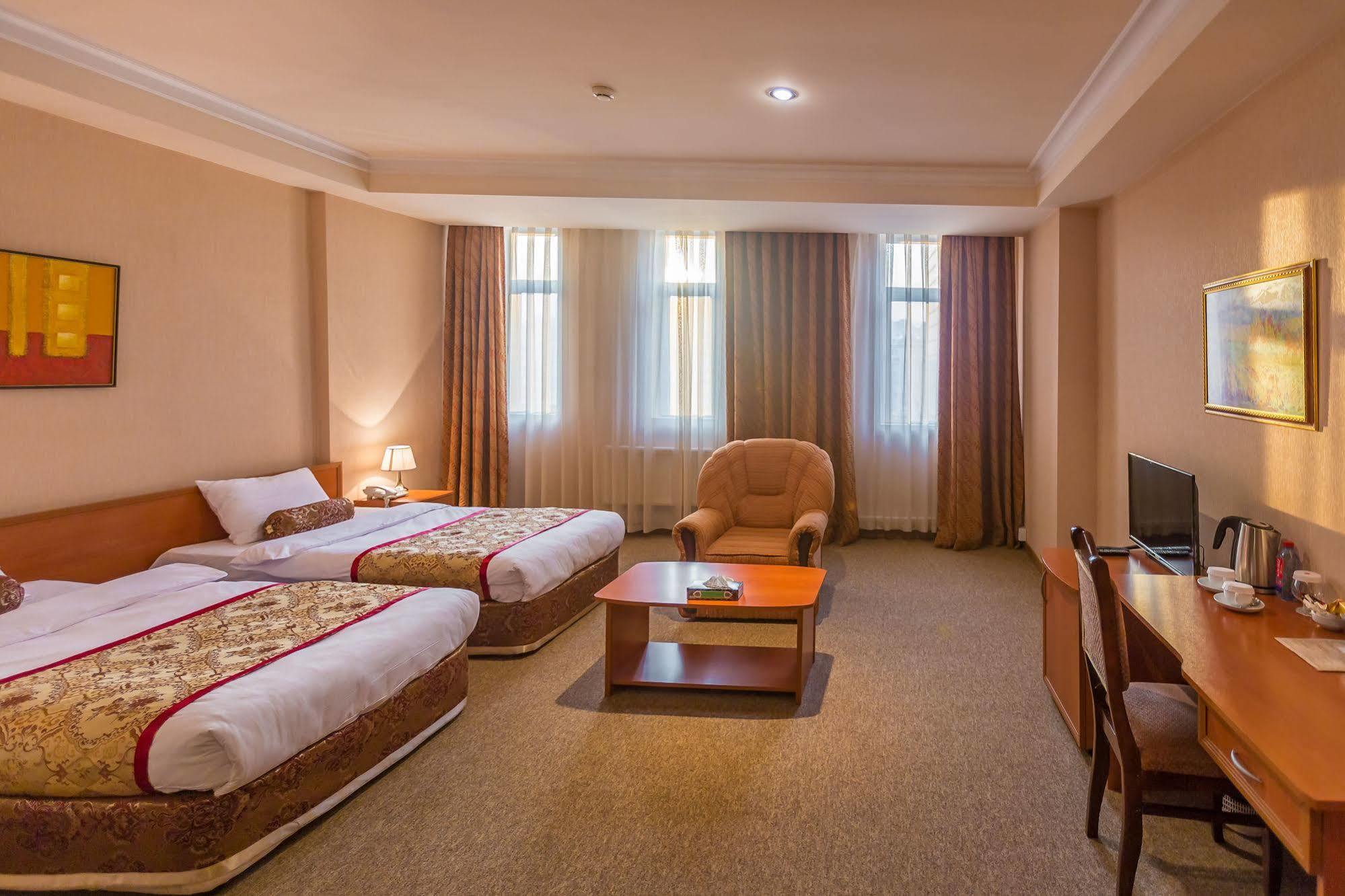 Caspian Palace Hotel باكو المظهر الخارجي الصورة