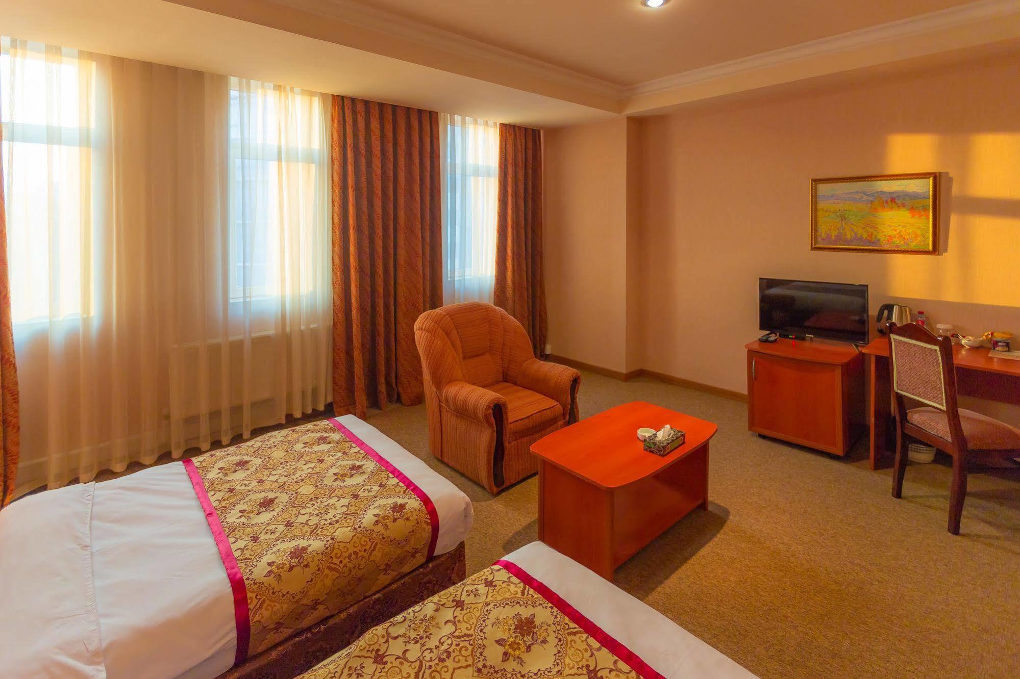Caspian Palace Hotel باكو المظهر الخارجي الصورة