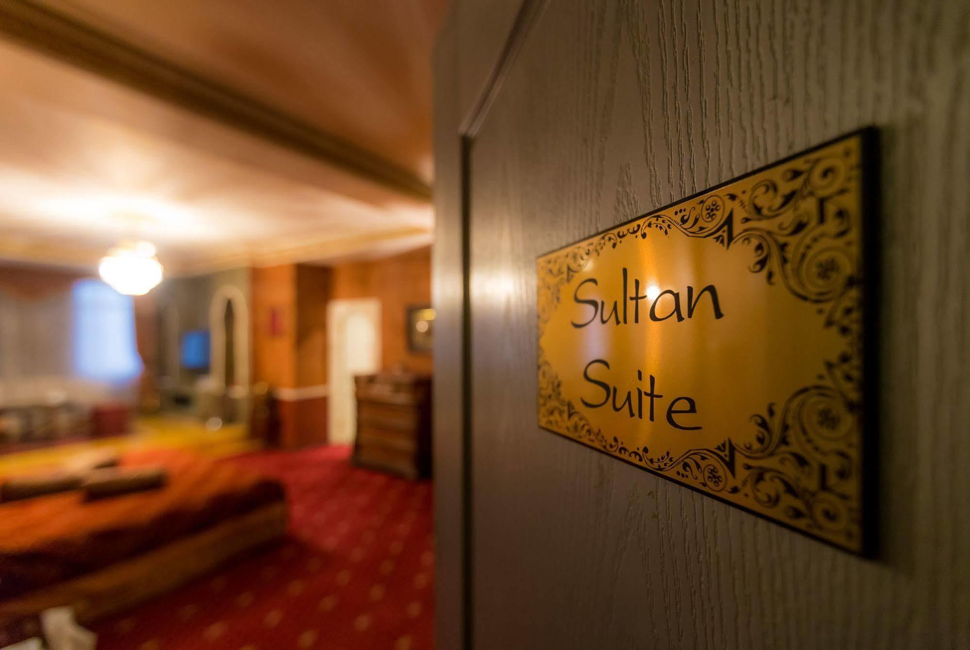 Caspian Palace Hotel باكو المظهر الخارجي الصورة